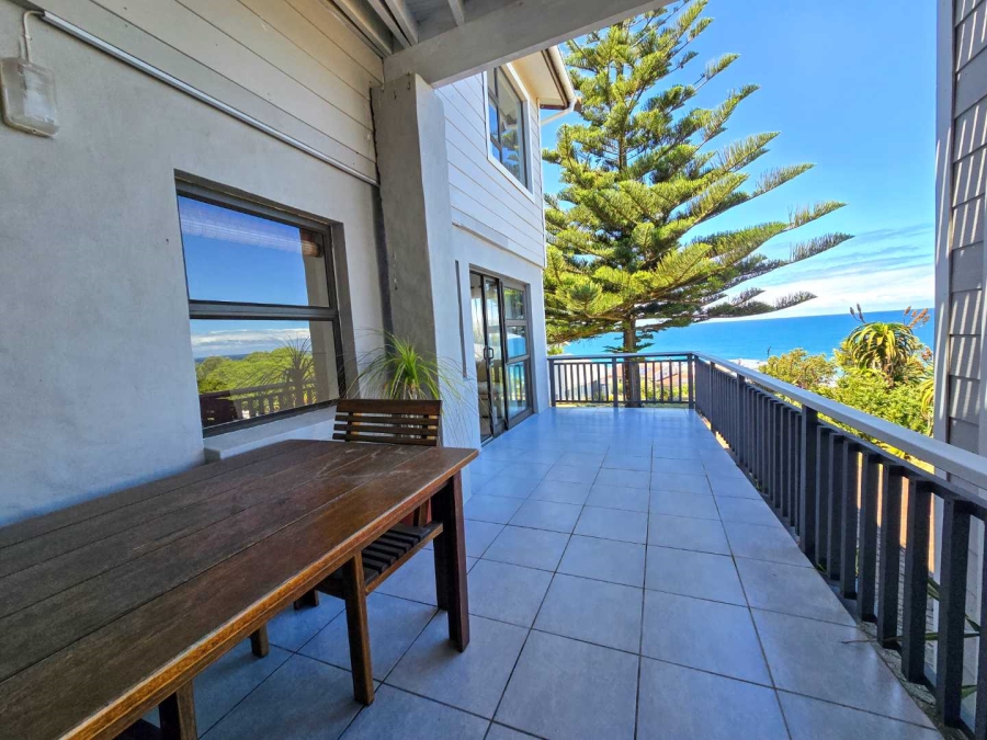 5 Bedroom Property for Sale in Jongensfontein Western Cape